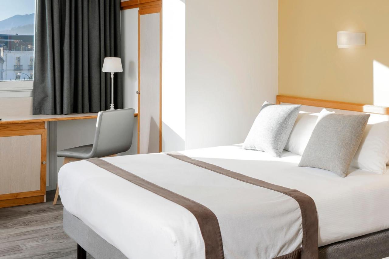 Hotel Du Commerce Spa Saint Gaudens Exteriör bild